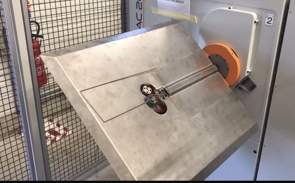 Fabricaci&oacute;n de piezas de alambre 2D